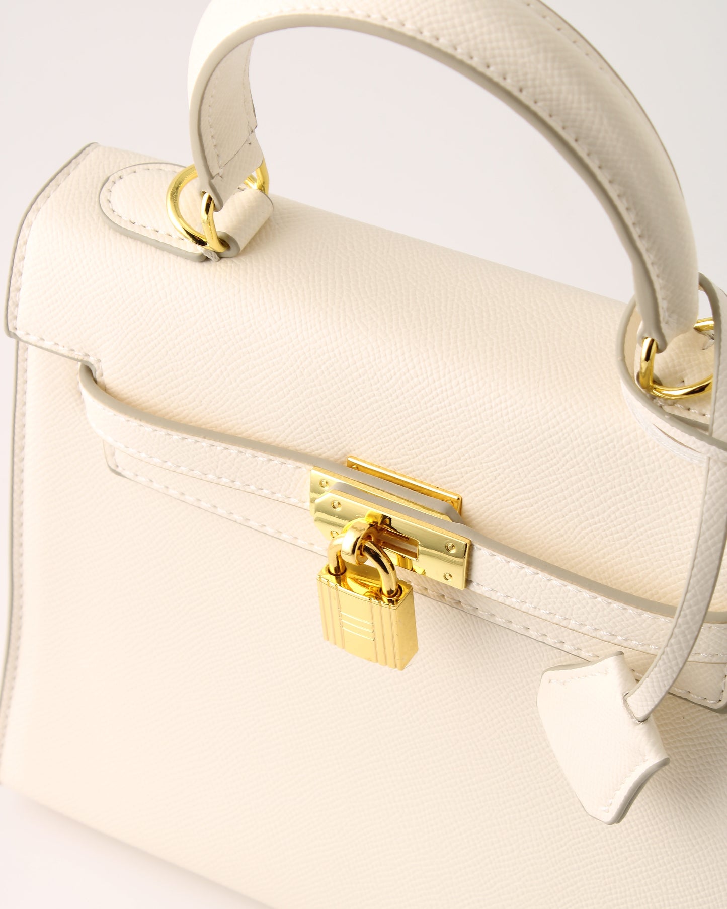 Chrisbella Heris Blanc