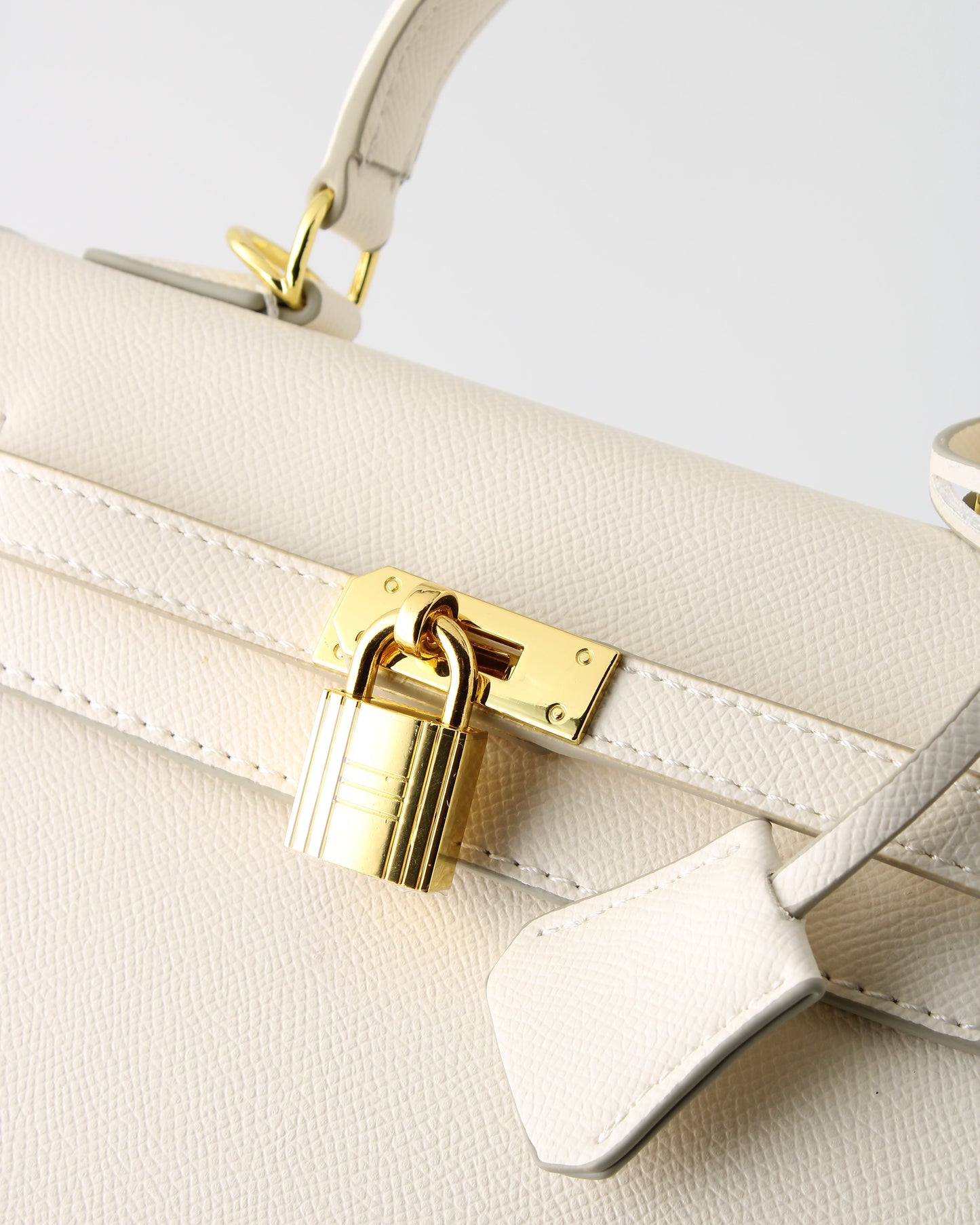 Chrisbella Heris Blanc