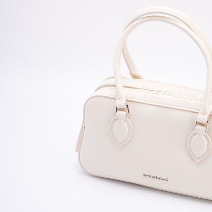 Chrisbella Elara White